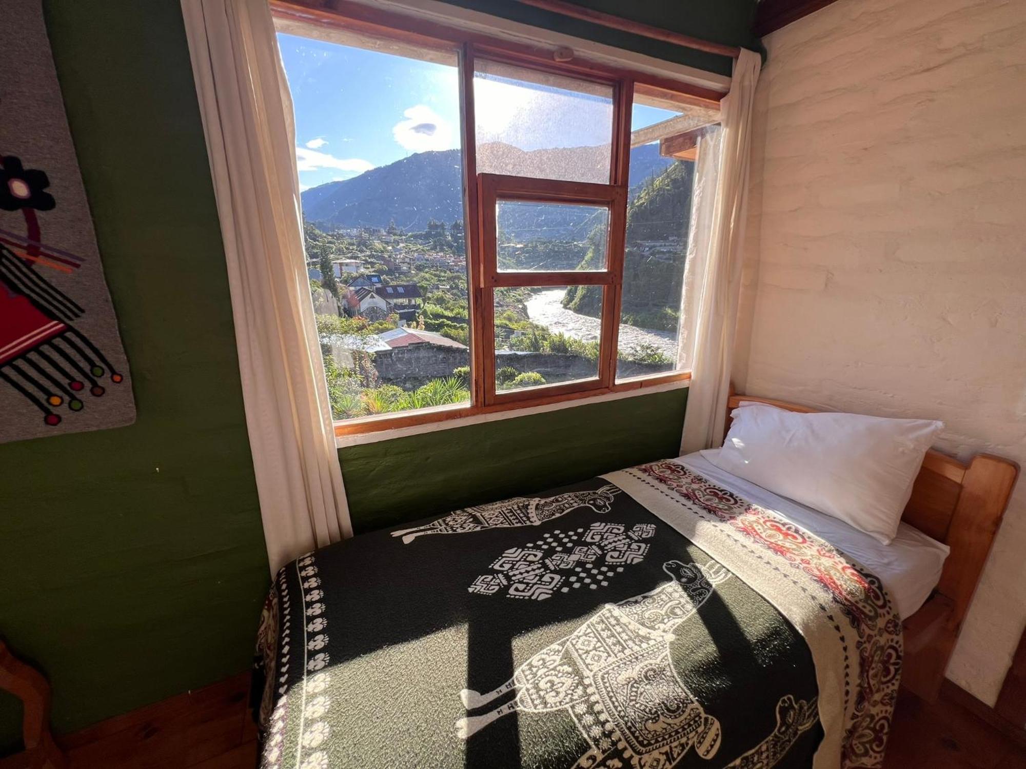 La Casa Verde Eco Guest House บาญอส ภายนอก รูปภาพ