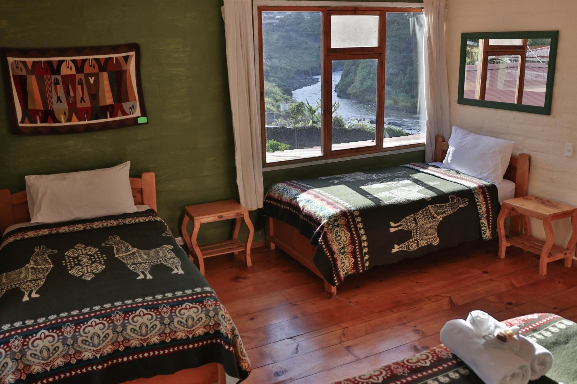 La Casa Verde Eco Guest House บาญอส ภายนอก รูปภาพ