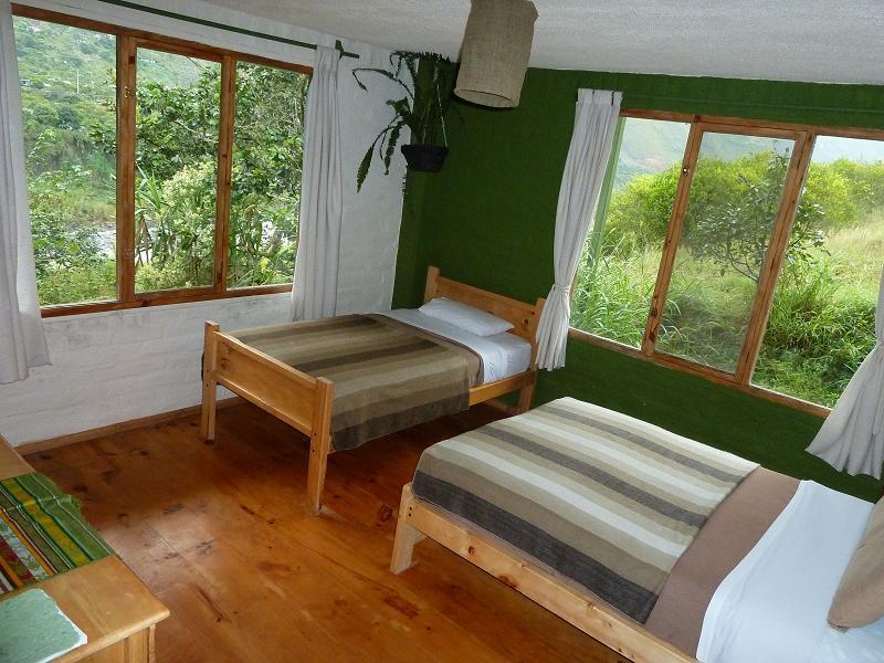 La Casa Verde Eco Guest House บาญอส ห้อง รูปภาพ